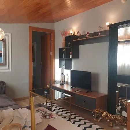 Eliz Suites מלון דירות